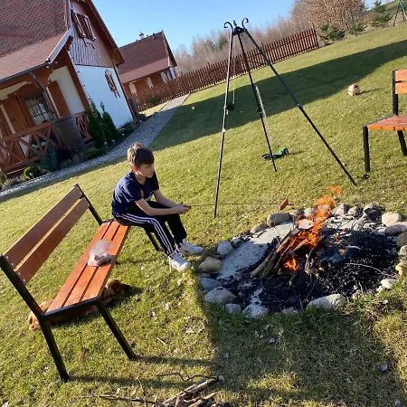 بيت للعطل Caloroczny Na Kaszubach / Kolo Chmielna *