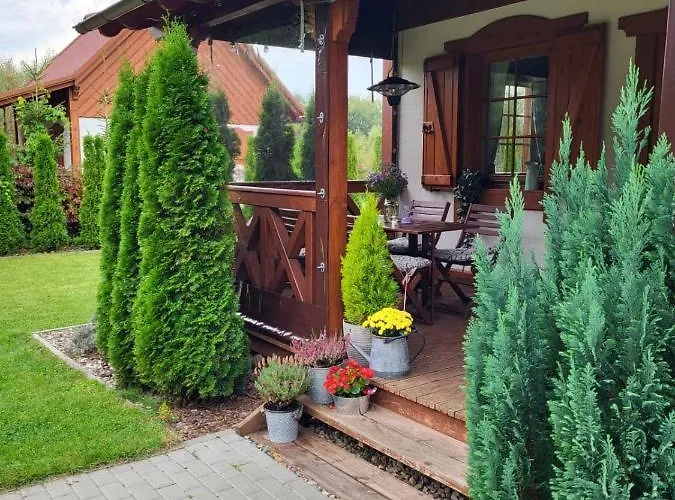 Całoroczny Na Kaszubach / Koło Chmielna * Przewoz (Pomerania)