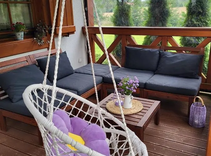 Całoroczny Na Kaszubach / Koło Chmielna Przewoz (Pomerania)