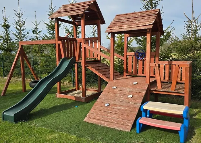 Dom wakacyjny Całoroczny Na Kaszubach / Koło Chmielna